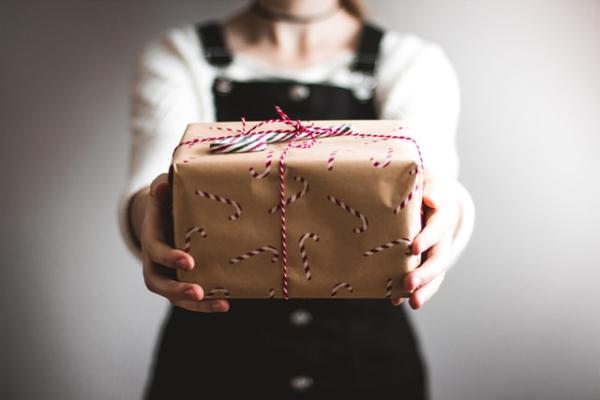 DIY Magnet Gifts to Get Started on Now
