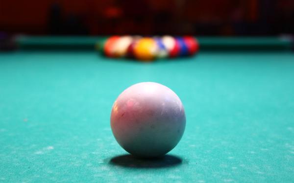 How A Cue Ball Works