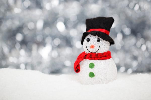 DIY: Light Up Snowman Magnets