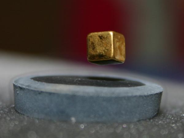 Understanding the Meissner Effect
